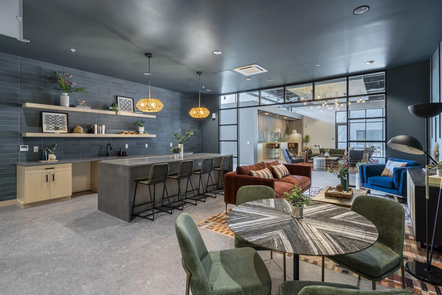 Curated visual reference: Green Apartment Amenities With Pet Friendly And Kid Friendly Features Reference: Amenities Pet Friendly Shadyside Apts